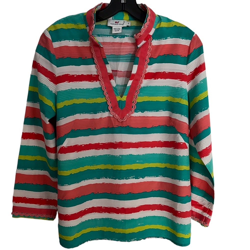 VINEYARD VINES CORAL AND AQUA STRIPED BLOUSE